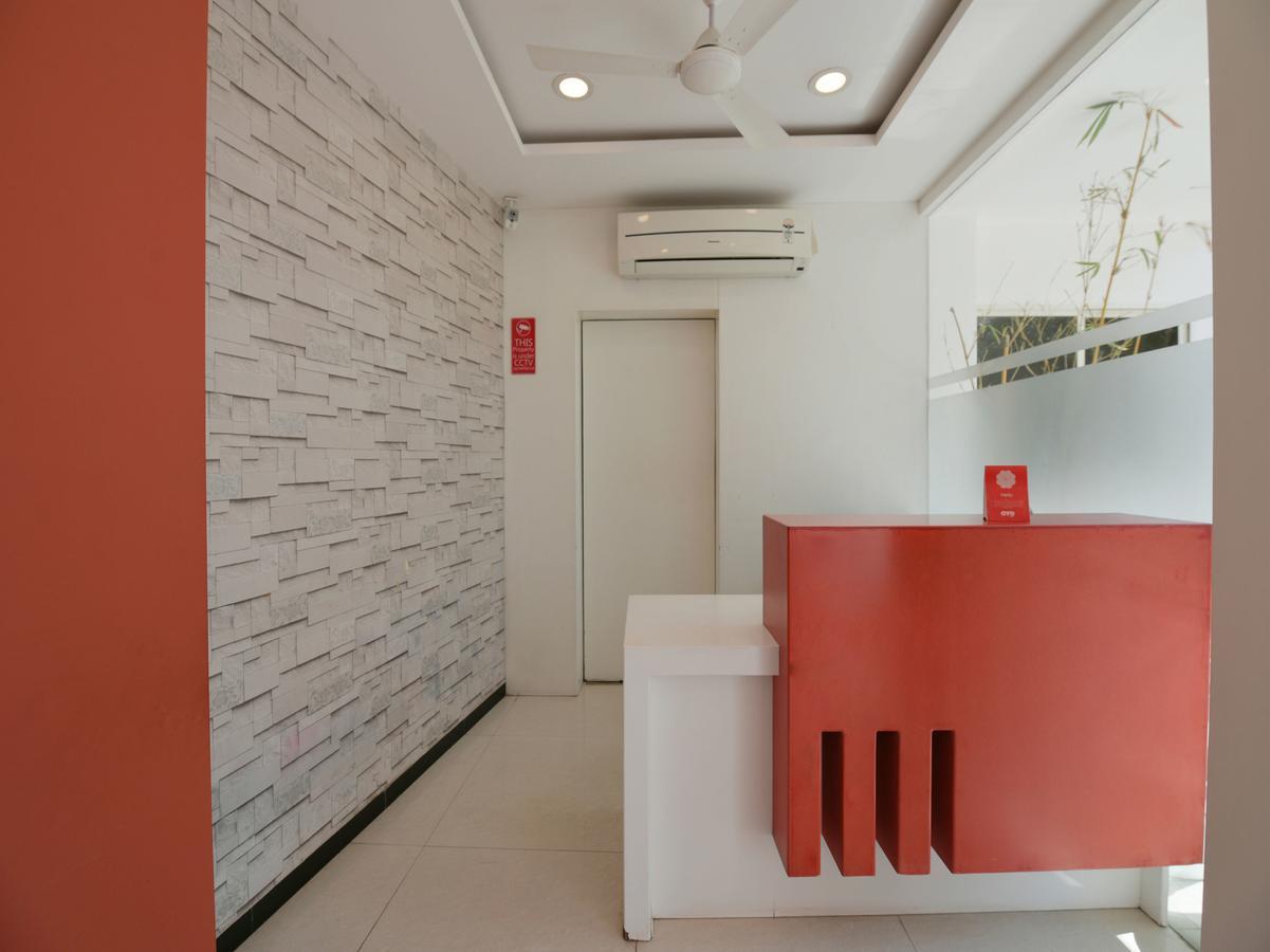 Oyo 963 Hotel Rumaya Ujjain Exterior photo